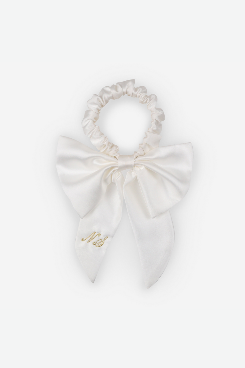 White hair discount scrunchie